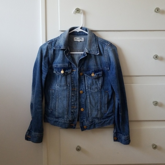 Madewell Classic Denim Jean Jacket - Picture 5 of 8